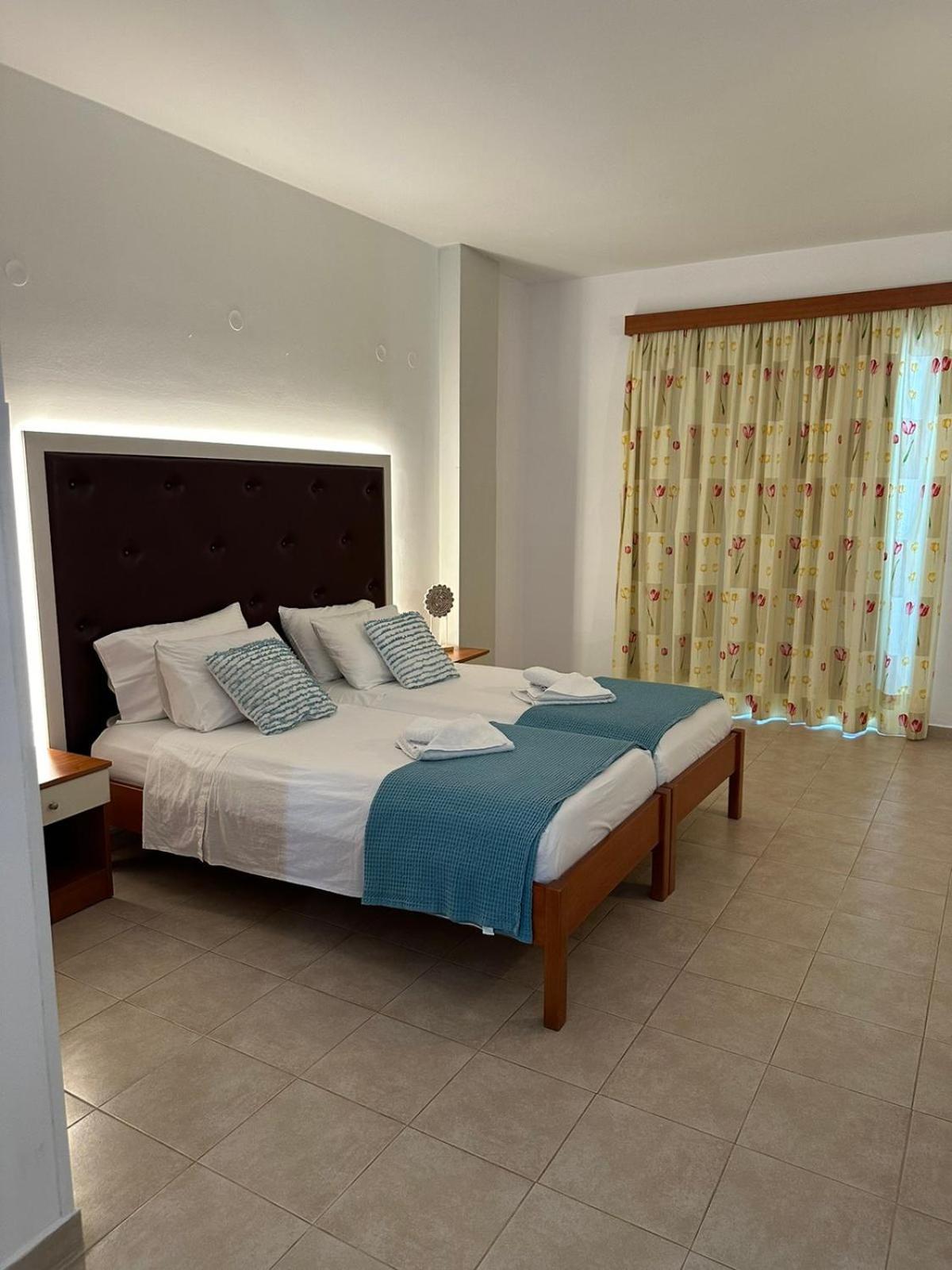 Apollonio Suites & Rooms Faliraki Rhodes Quarto foto