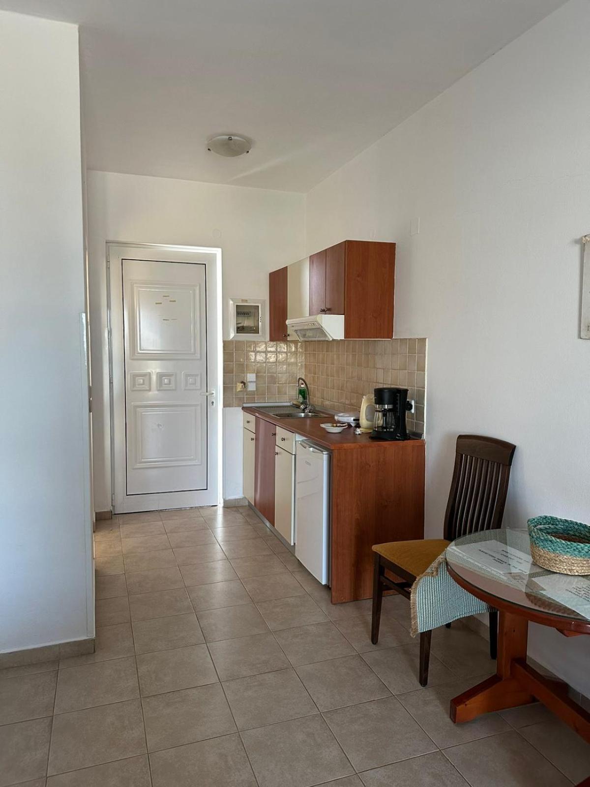 Apollonio Suites & Rooms Faliraki Rhodes Quarto foto