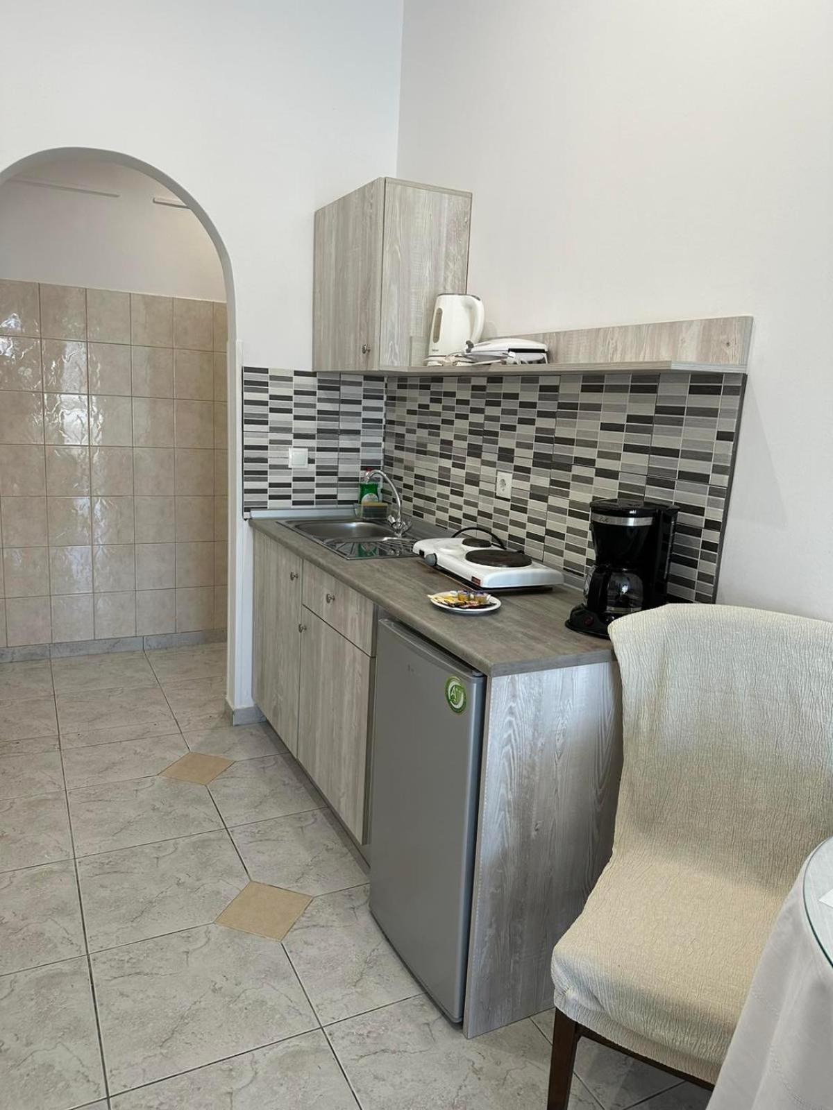 Apollonio Suites & Rooms Faliraki Rhodes Quarto foto